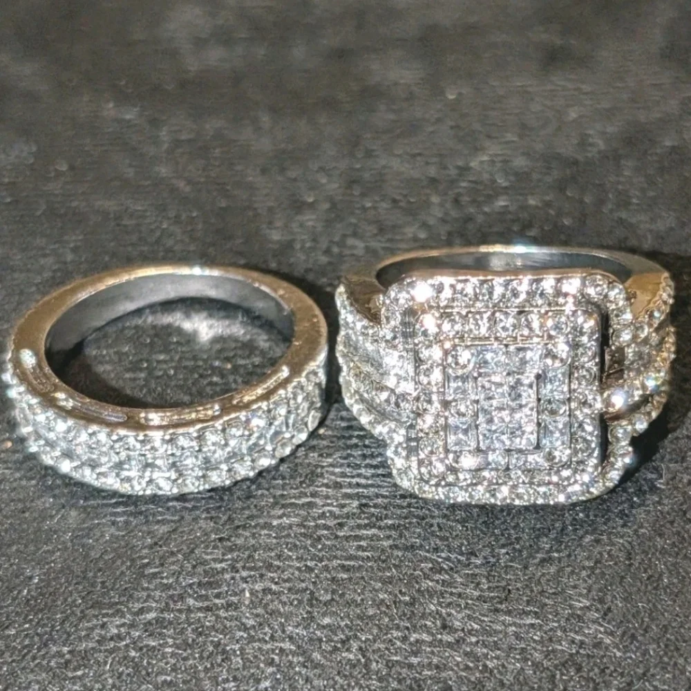 Shimmering Cluster Engagement /Wedding Set 5Ct Lab Created Diamond Unisex